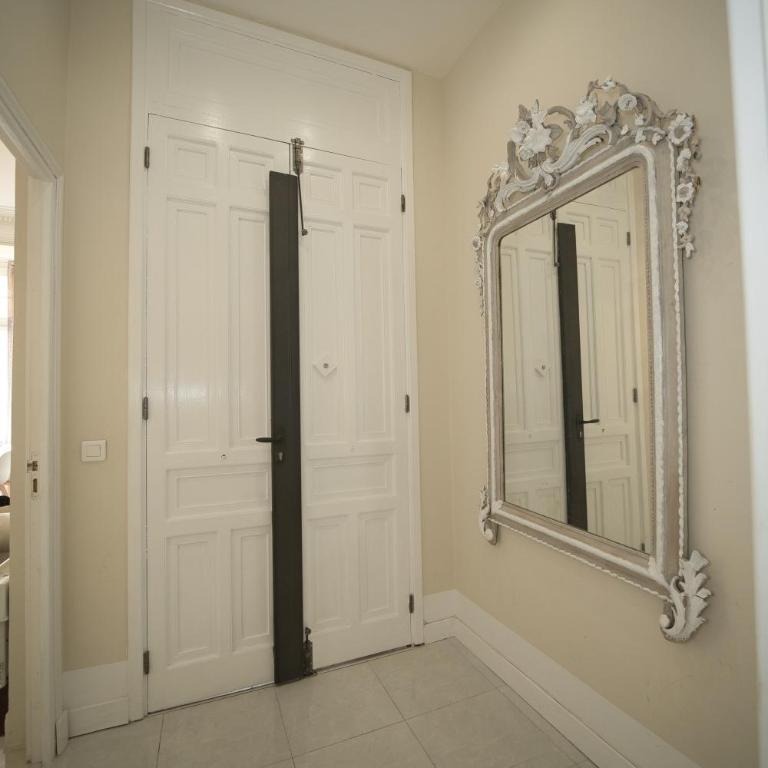 Stylish 1-bedroom minutes from Beach&Promenade - Appartement 1 Chambre - 6