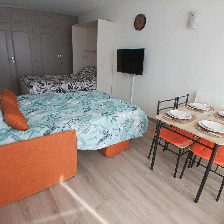 Studio cozy, terrasse, parking, tout à 2 pas d'ici - Appartement 1 Chambre - 5