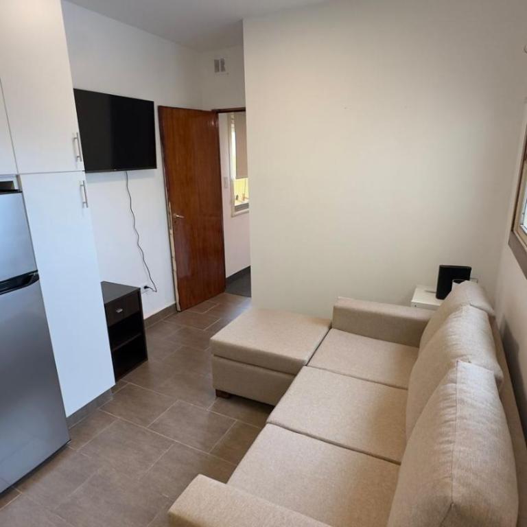 Departamento por dia en Santa Rosa, La Pampa frente a la plaza - Two-Bedroom Apartment - 7