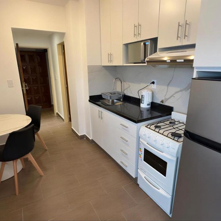 Departamento por dia en Santa Rosa, La Pampa frente a la plaza - Two-Bedroom Apartment - 9