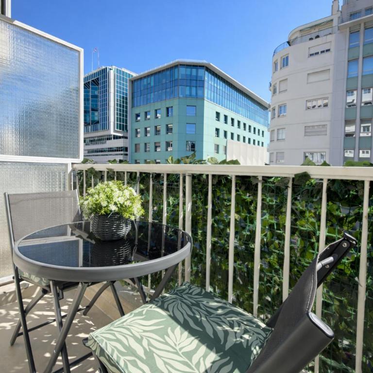 Appart rénové 3 chambres, 8 pers, mer à 50 m - Appartement 3 Chambres - 8