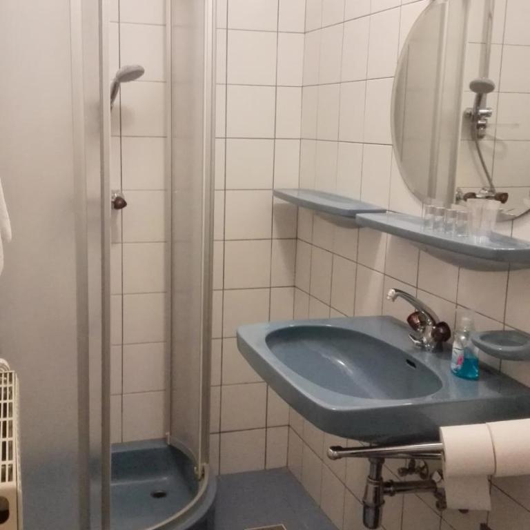 Hotel SINOS - Familiensuite - 3