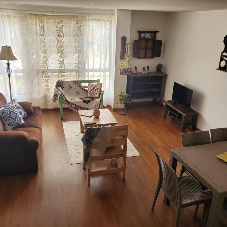 Confortable departamento en Cuenca, condominio privado - Apartamento de 1 dormitorio - 3