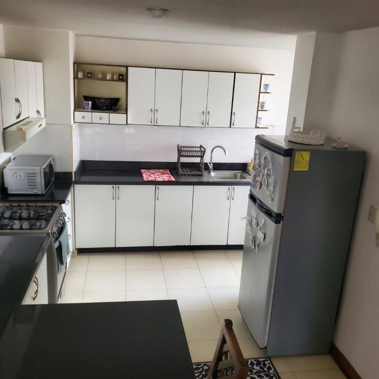 Confortable departamento en Cuenca, condominio privado - Apartamento de 1 dormitorio - 5