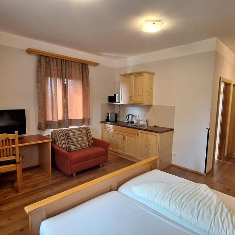 Waldbothgut - Großes Doppelzimmer - 2