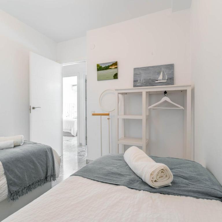 Precioso apartamento junto a la Mezquita. - Three-Bedroom Apartment - 21