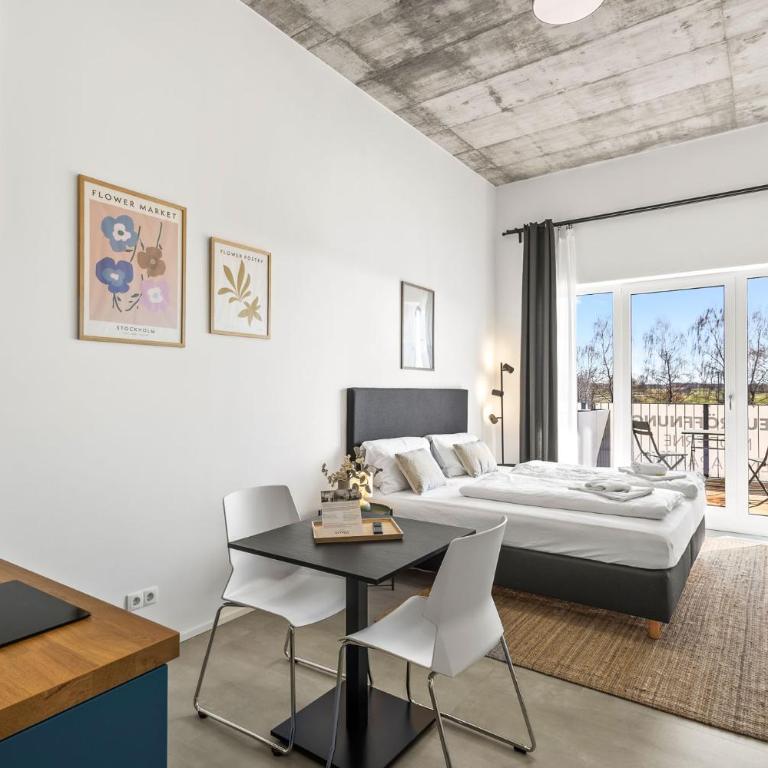 SKYRISE Apartments mit Küche, WLAN & Parkplatz - ruhige Lage - Studio mit Balkon - 14