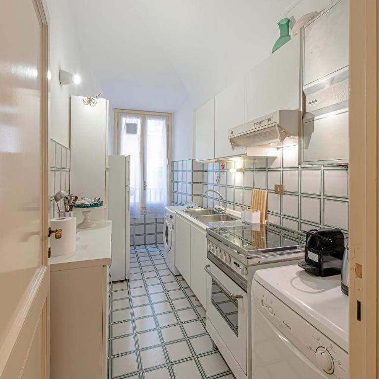 Domus Adriano al Pantheon - Appartamento con 1 Camera da Letto - 7
