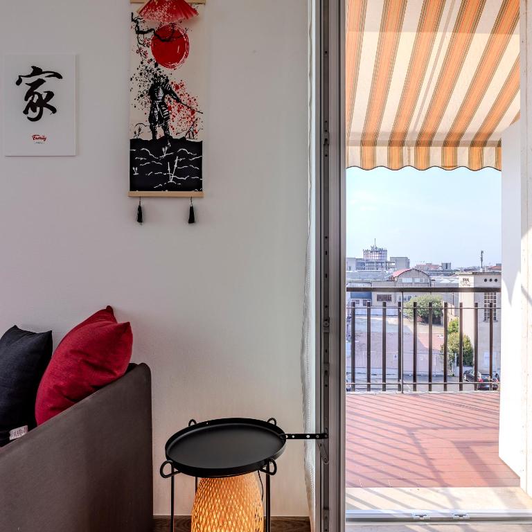 15 Min Walk From Verona Fiere - Space & Style - Two-Bedroom Apartment with Balcony - 23