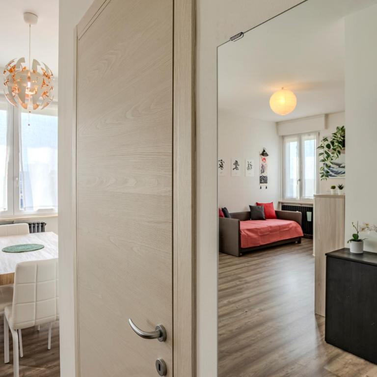 15 Min Walk From Verona Fiere - Space & Style - Two-Bedroom Apartment with Balcony - 60