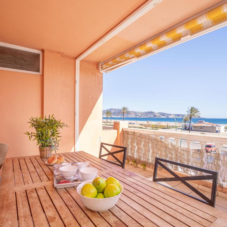 Apartamento de 3 Dormitorios Vista al Mar - HISP-288-54 - Apartamento - 10