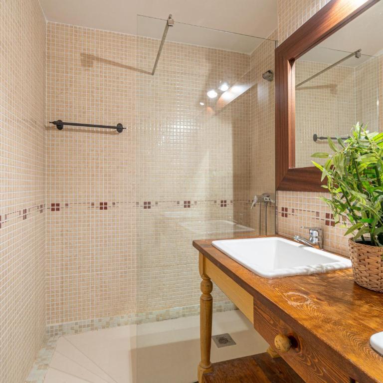 Apartamento de 3 Dormitorios Vista al Mar - HISP-288-54 - Apartamento - 29