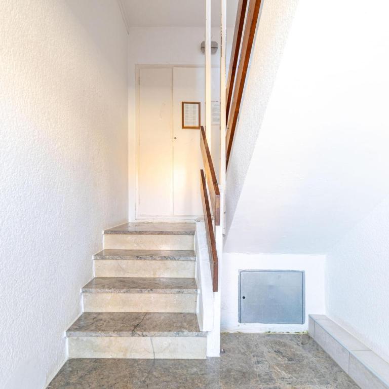 Apartamento de 3 Dormitorios Vista al Mar - HISP-288-54 - Apartamento - 33