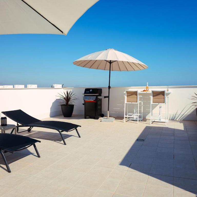 Sea View Apartment - Private Rooftop - Villajoyosa - Two-Bedroom Apartment - 12
