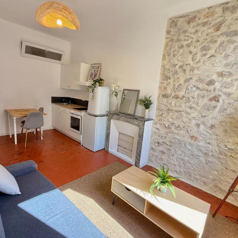 Old Antibes 1 Bedroom 4 Persons - Apartment - 3
