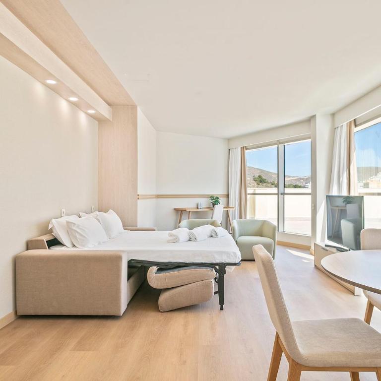 Cullera Holiday - Suite Junior - Vue Latérale sur Mer (2 Adultes + 1 Enfant) - 6