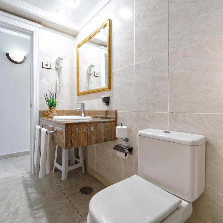 BLUESEA Los Cocoteros - One-Bedroom Apartment - 3