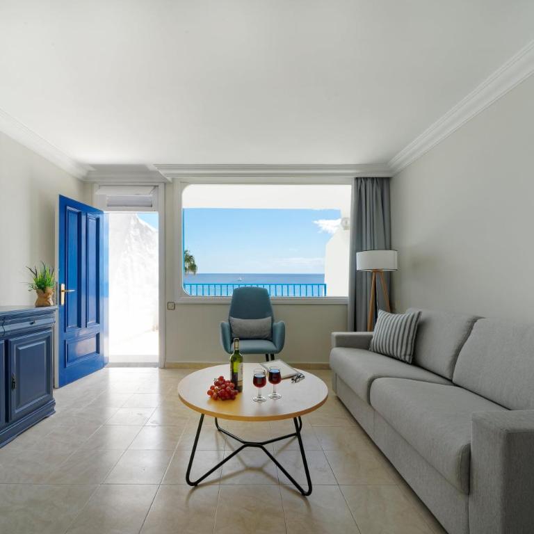 BLUESEA Los Cocoteros - One-Bedroom Apartment with Sea View - 3