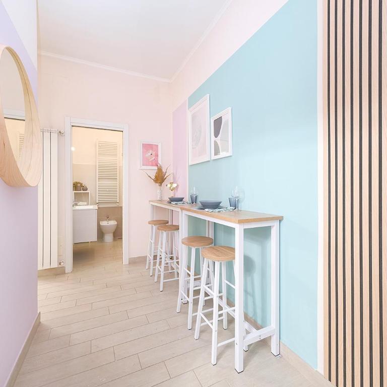 Luxury Vatican Home - Private Garden - Two-Bedroom Apartment - 7