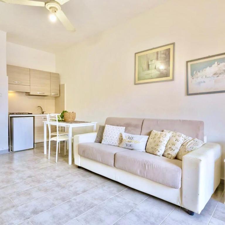 Baia de Bahas - Studios in Marinella just 200 mt from the sea - Monolocale - 4