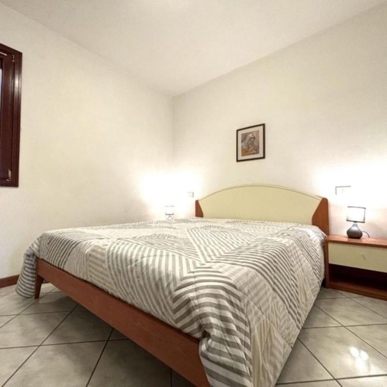 Flat in seafront residence with pool - Appartamento - 5