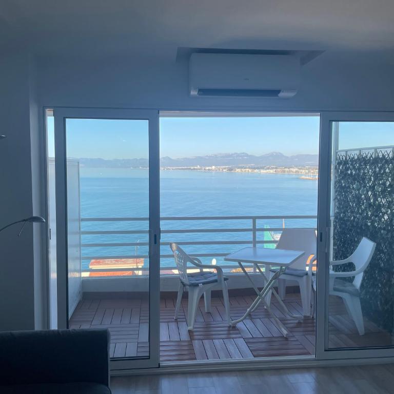 Apartamento con una vista magnifica - Apartamento de 1 dormitorio - 1