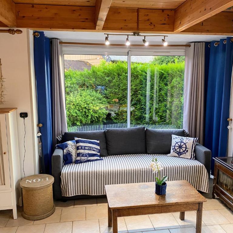 Maison calme et lumineuse de plain-pied, jardin et piscine - Chalet 1 Chambre - 2