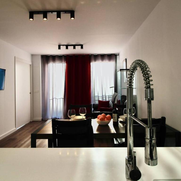 Bonito apartamento Aquarelle con vista al mar - One-Bedroom Apartment - 9