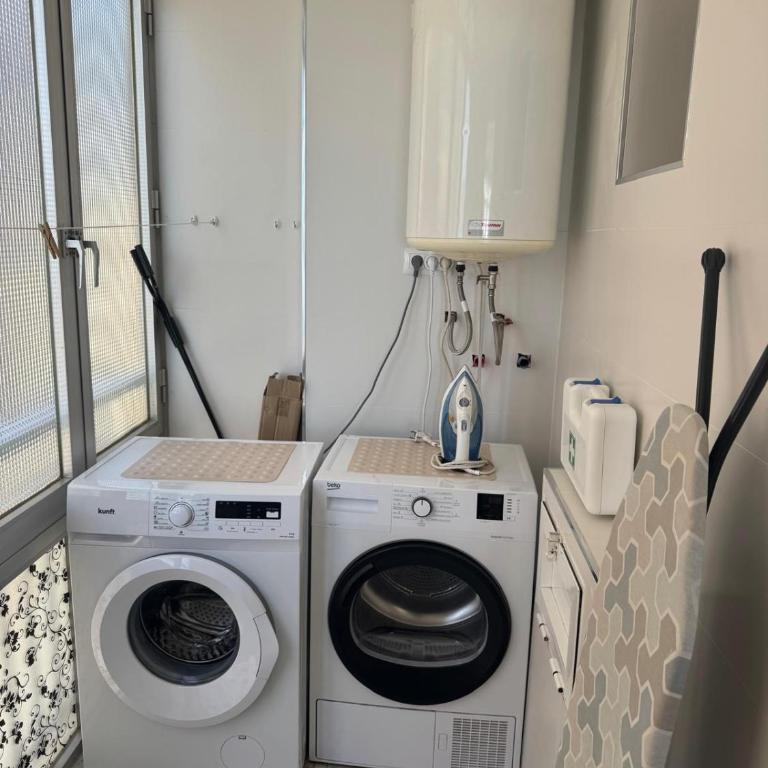 Apartamentos Playa Postiguet Alicante - Apartment with Sea View - 12