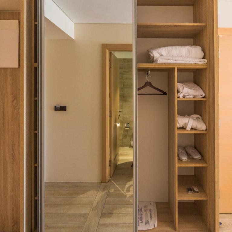 Hotel Franca Tivat - Double Room with Balcony and Sea View - 2