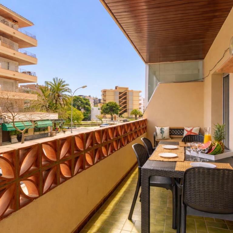 Milenial Immo SIM1 Apartamento a 300 mts de la playa y paseo marítimo - One-Bedroom Apartment - 3