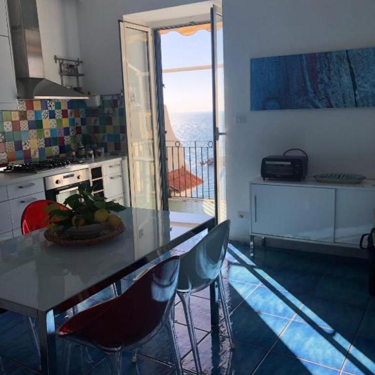 Amalfi Sea House - One-Bedroom House - 24