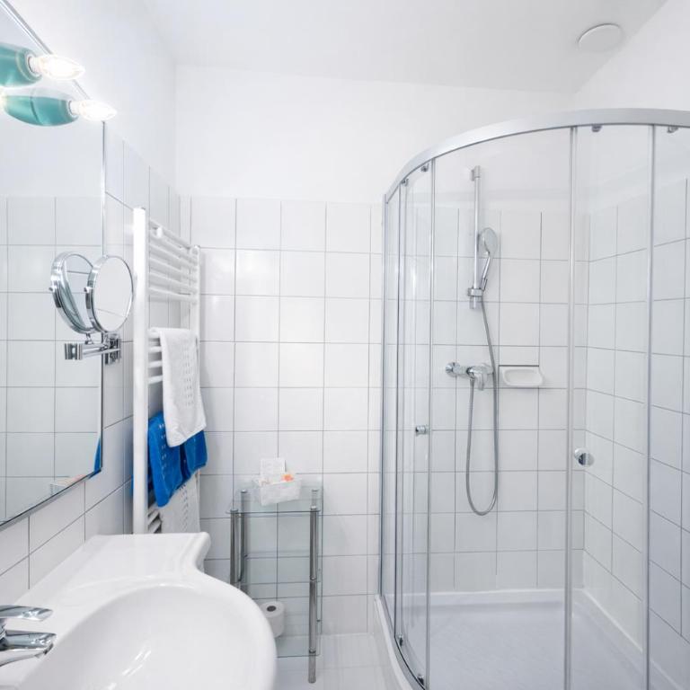 Stadthotel Carinthia - Doppelzimmer - 11