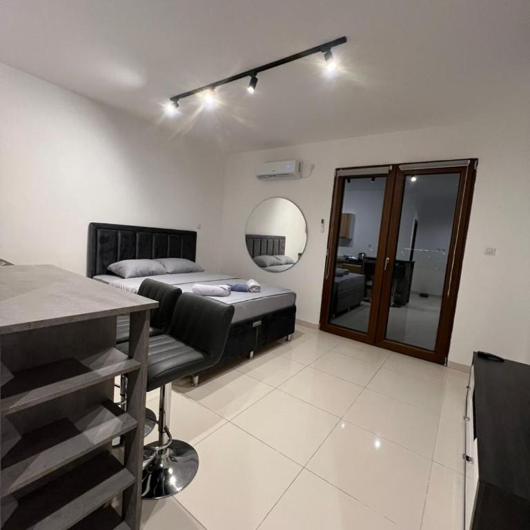 LiboroView - Deluks Studio sa Bračnim Krevetom (King-size) - 4