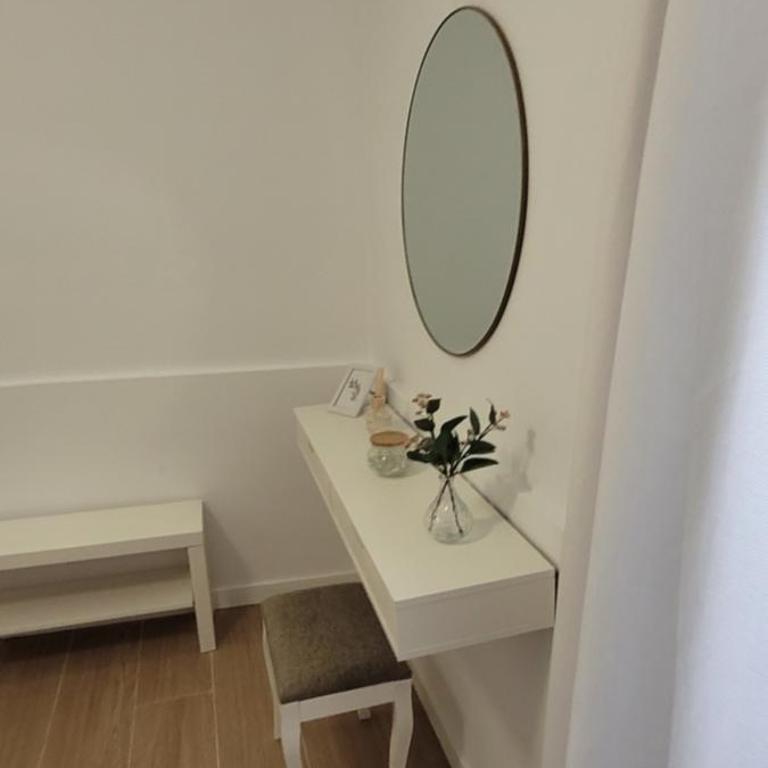 APARTAMENTOS IGLESIA DE SANTIAGo II - Casa de 3 dormitorios - 19