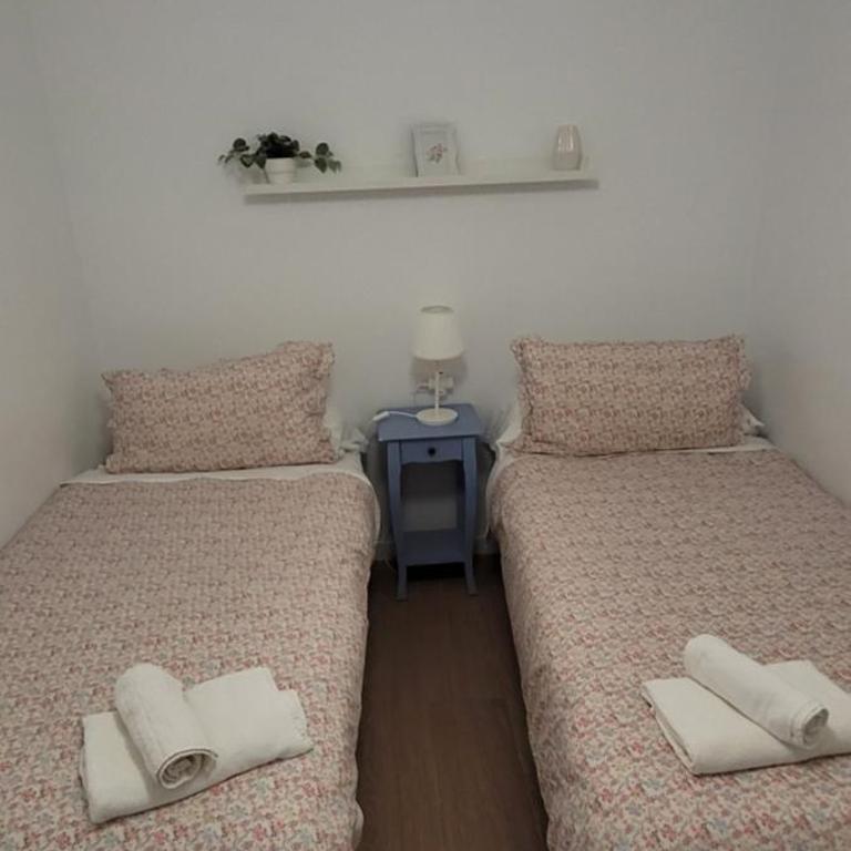 APARTAMENTOS IGLESIA DE SANTIAGo II - Casa de 3 dormitorios - 22