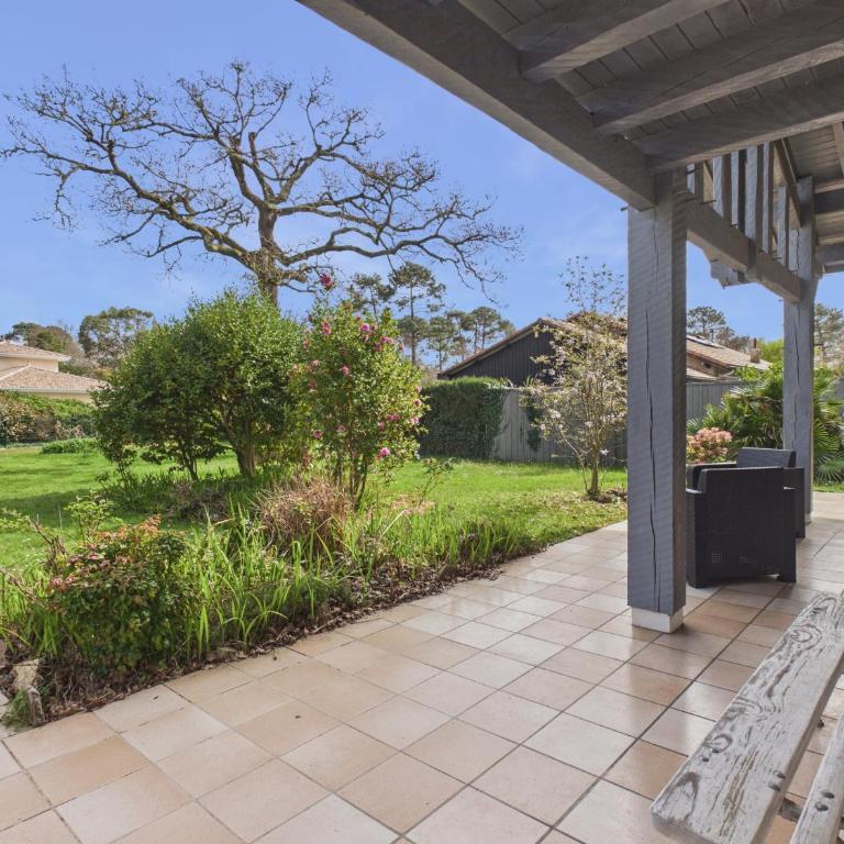 Jolie maison familiale avec jardin pour 6 - Ferienhaus - 26