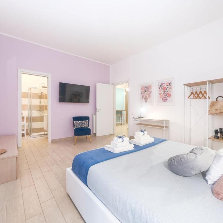 Luxury Vatican Home - Private Garden - Two-Bedroom Apartment - 6