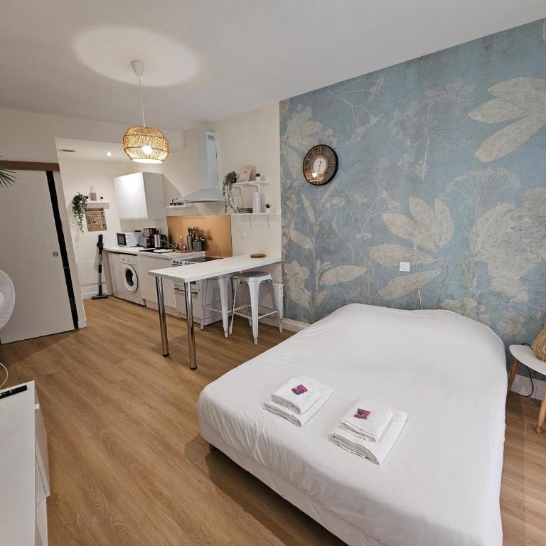 Castle White - 2 Personnes - 15 min Sanctuaire - Studio - 1