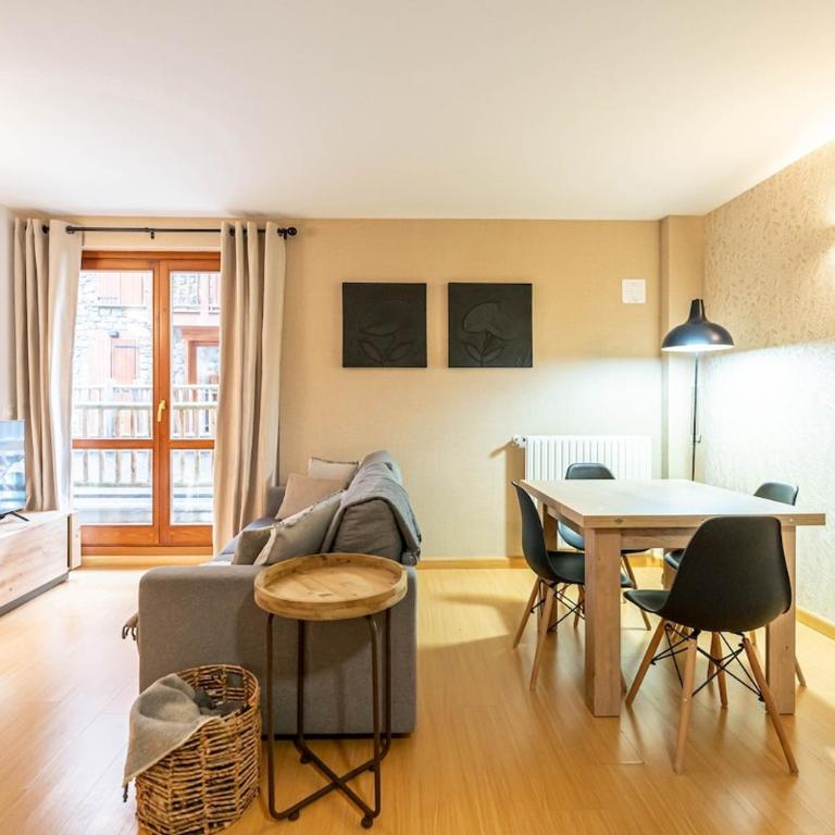 A Cozy Refuge - 2min drive to slopes - 4pax - Apartment mit 2 Schlafzimmern - 58