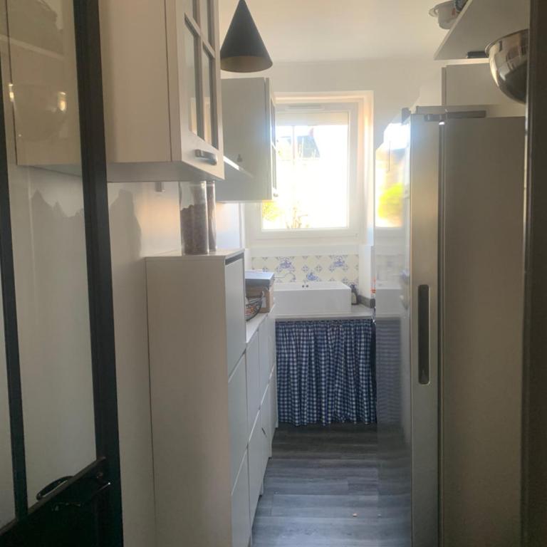 Maison complete proche circuit centre ville 8 a 10 personnes 4 chambres 2 salle de bain - Villa - Vue sur Jardin - 16