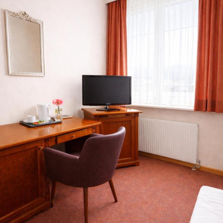 Stadthotel Carinthia - Zweibettzimmer - 4