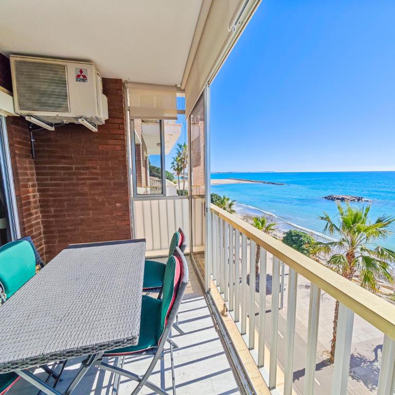 LITORAL COSTA DORADA - CANASTEL Only Families - Apartment with Sea View - 1