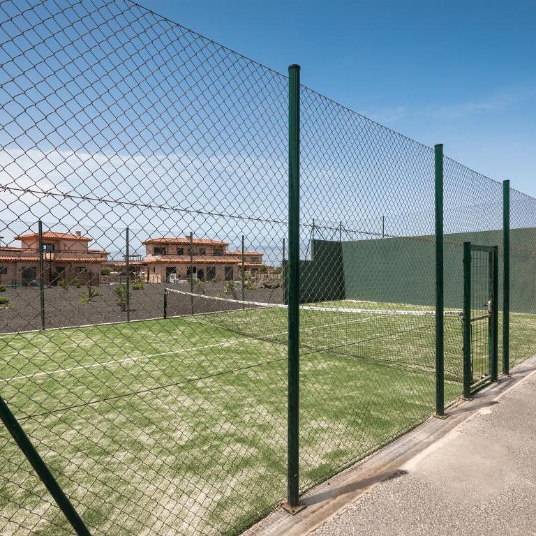 Home2Book Casa Calma - One-Bedroom House - 24