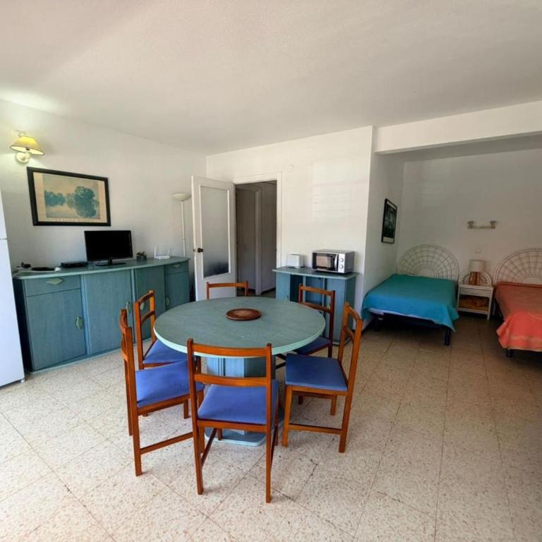 Apartamento para 6 personas en Rosas, acceso a la playa - ES-204-69 - Apartment - 14