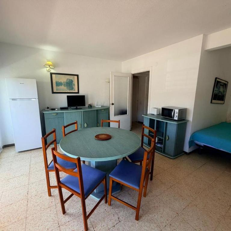 Apartamento para 6 personas en Rosas, acceso a la playa - ES-204-69 - Apartment - 16