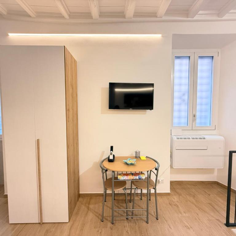 SpecchiamoR2 - Appartamento con 1 Camera da Letto - 20