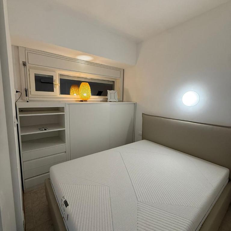 Bilocale vista mare con giardino privato e piscina - One-Bedroom Apartment - 20