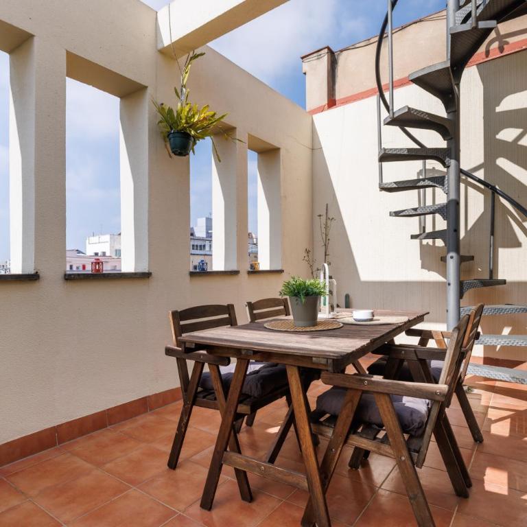 Bright Apartment with Terrace on Paseo de Gracia - One-Bedroom Apartment - 13