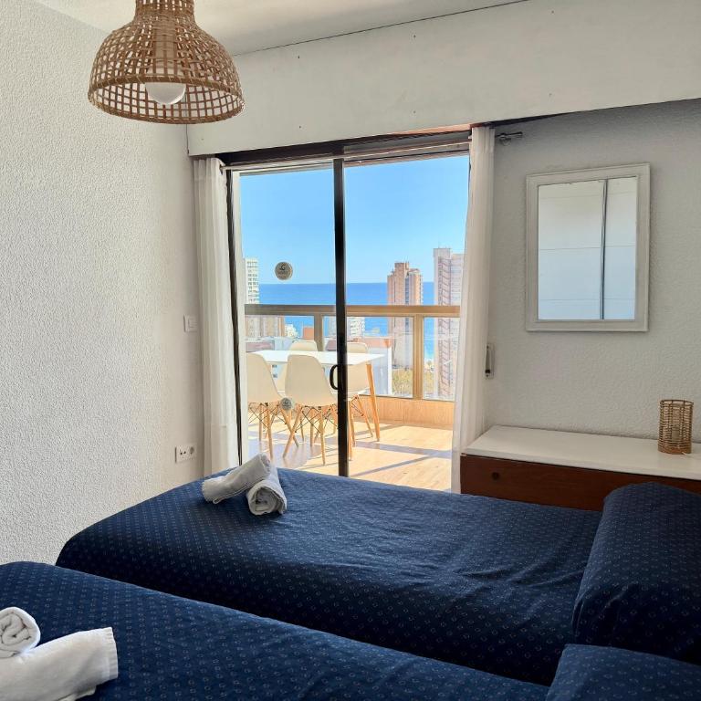 Sea View Apartment, 20th Floor, Pool at Levante Beach - One-Bedroom Apartment - 6